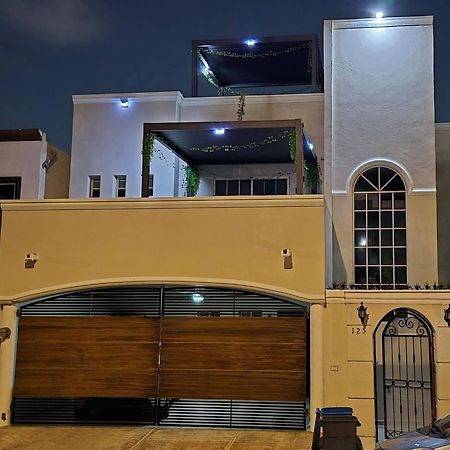 La Casa Rosa Monterrey Villa Buitenkant foto